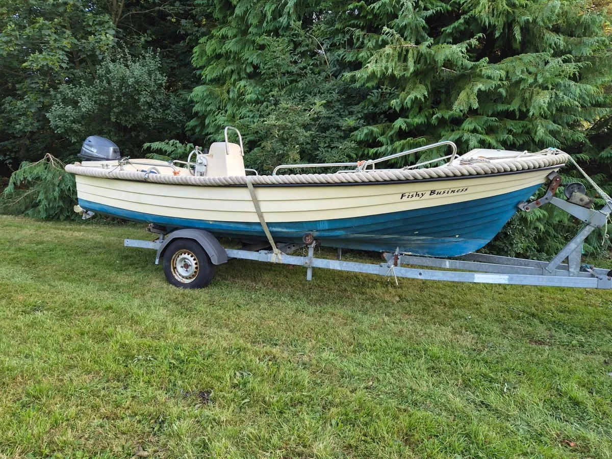 18Ft Centre Console