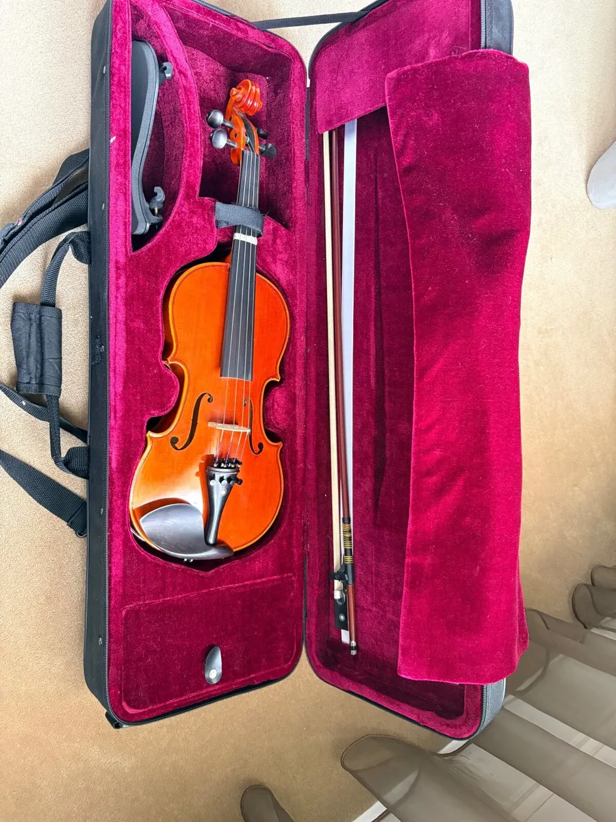 Violin - Image 1