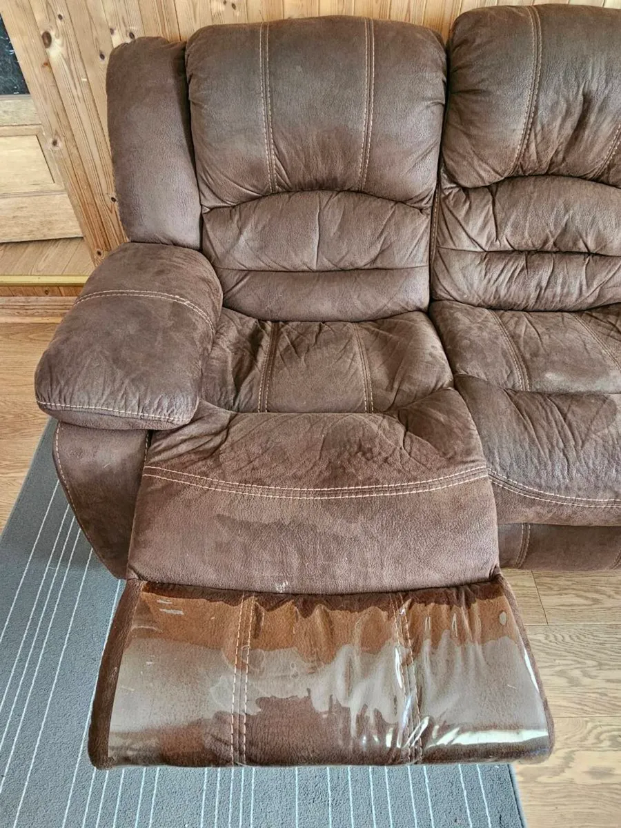 3 seater couch - Image 2