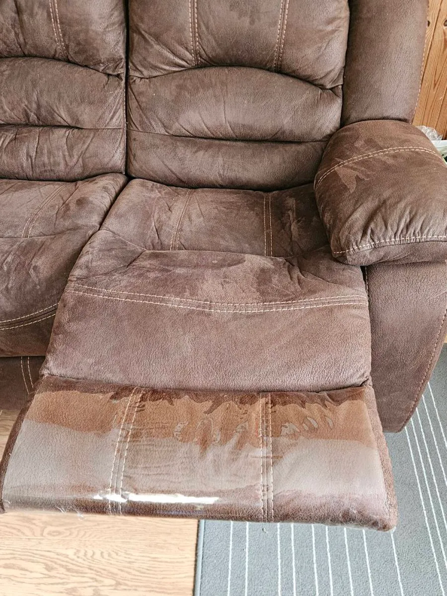 3 seater couch - Image 3