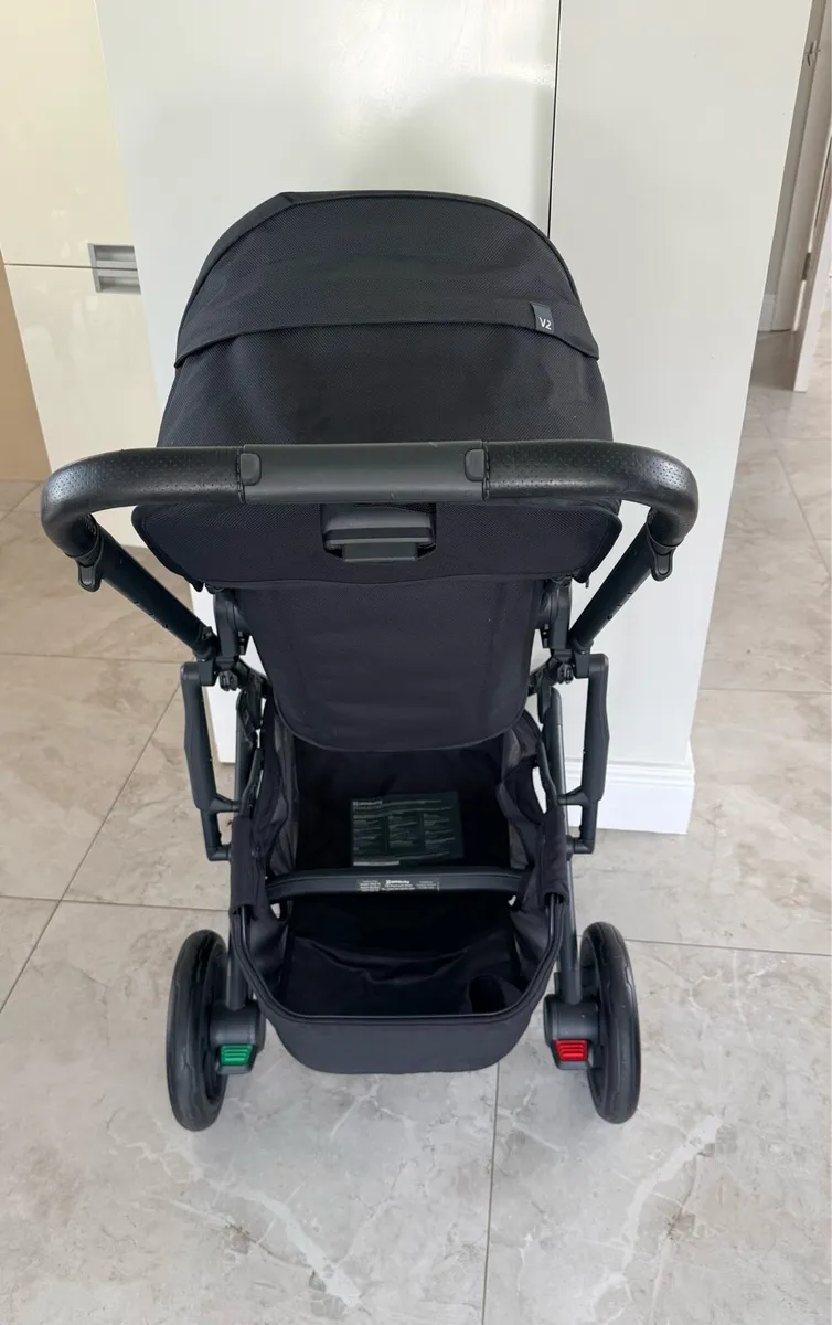 Uppababy Cruz V2 black edition - Image 3