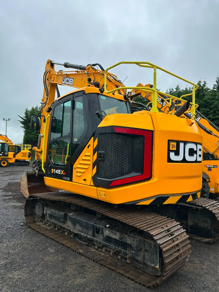 EX DEMO JCB 145XR TRACKED EXCAVATOR YEAR 2025 - Image 3