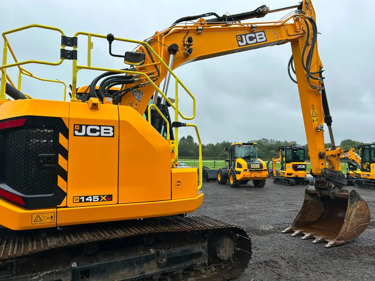 EX DEMO JCB 145XR TRACKED EXCAVATOR YEAR 2025 - Image 4