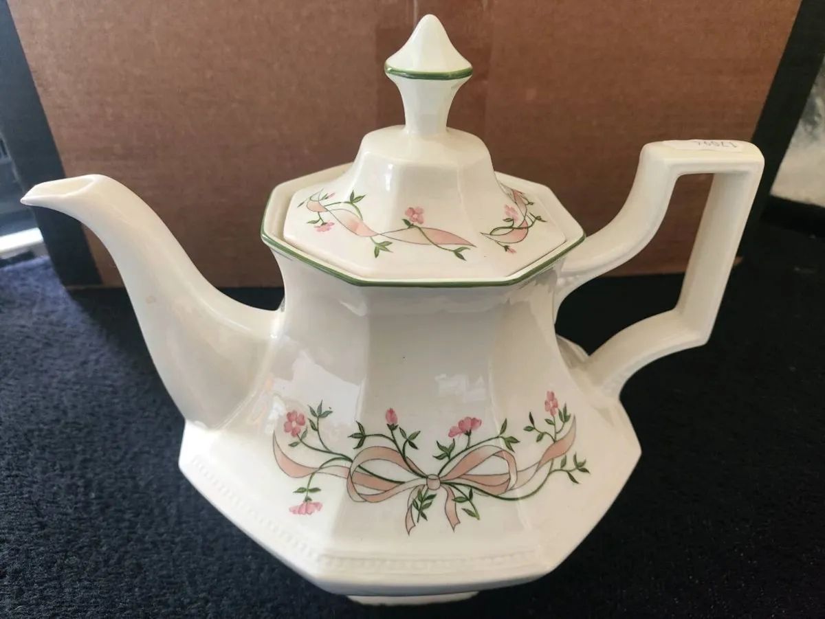 Tea Set - Image 3