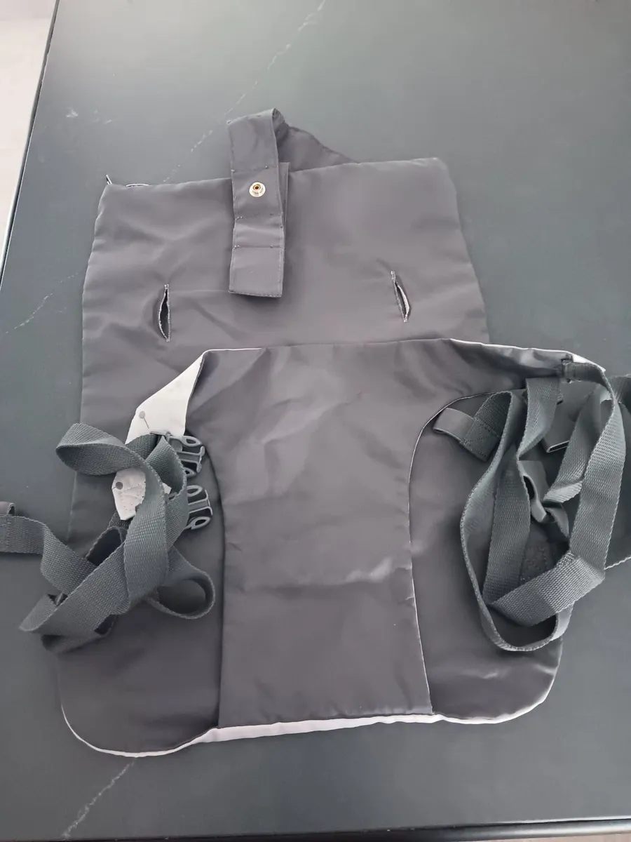 Seat harness for baby/toddler