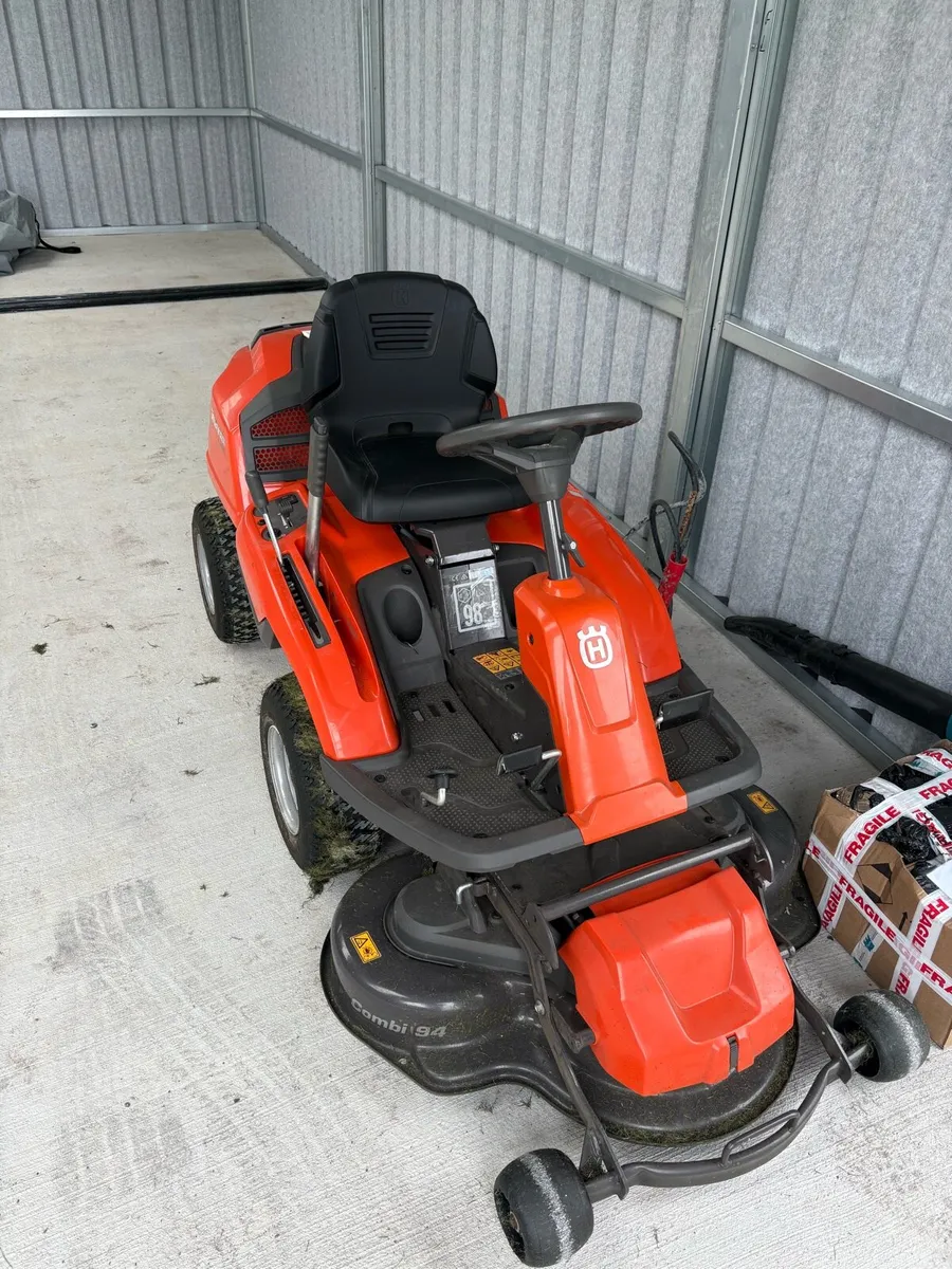 Husqvarna R 214TC Ride-On Mower – 12 Hours - Image 1