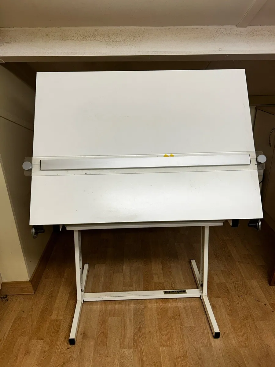 Drawing board - Image 1
