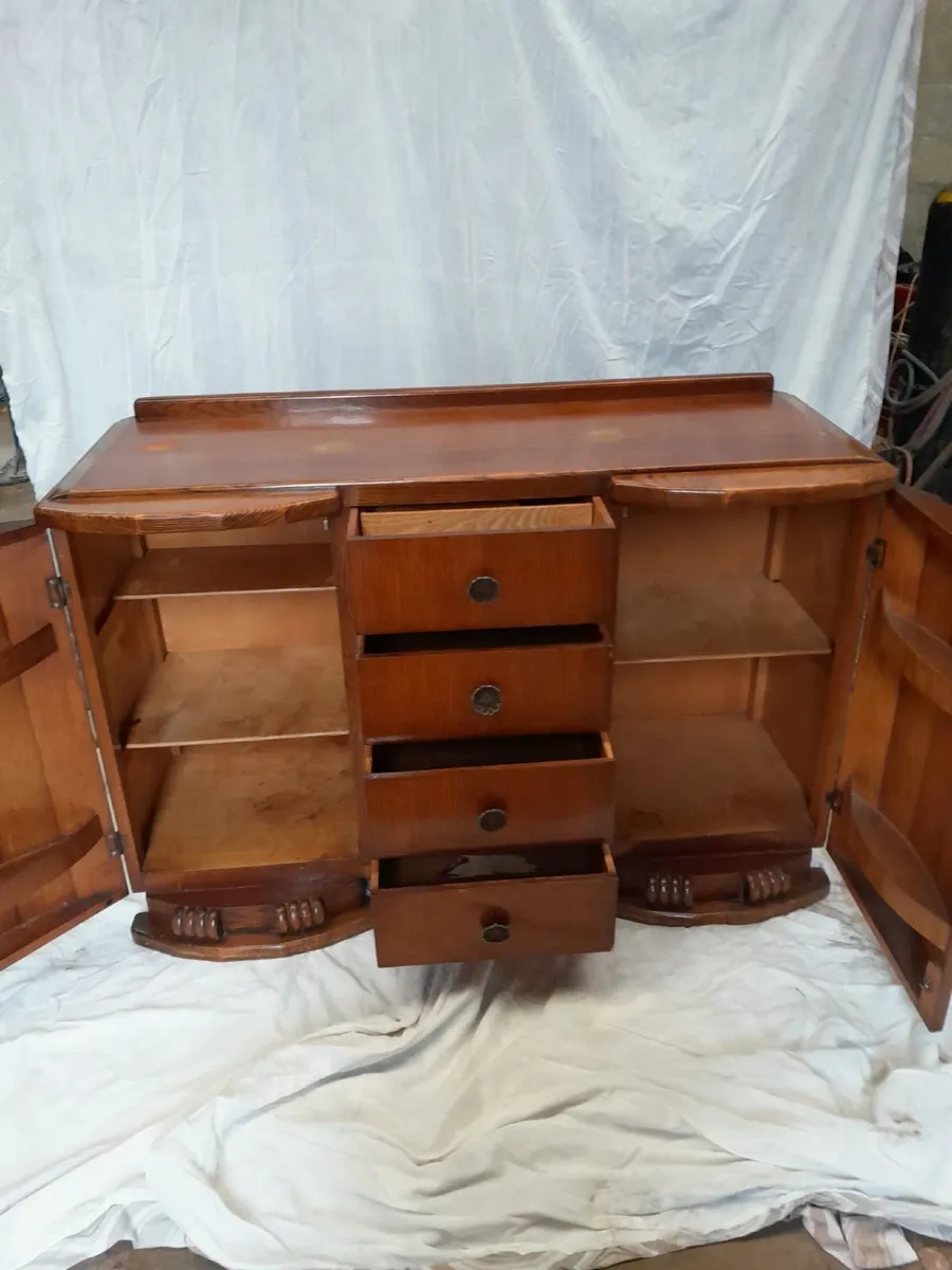Art deco solid oak side board - Image 1