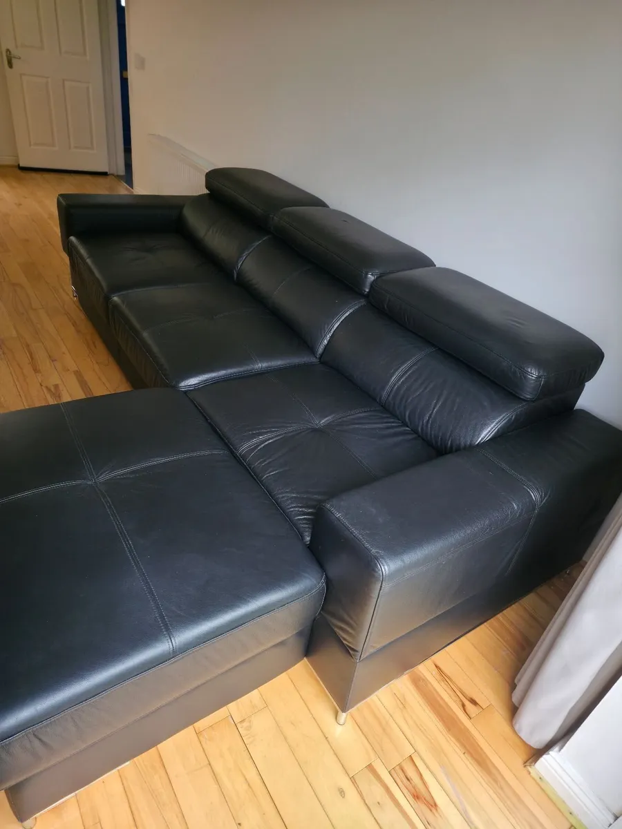 Leather Corner - Image 4