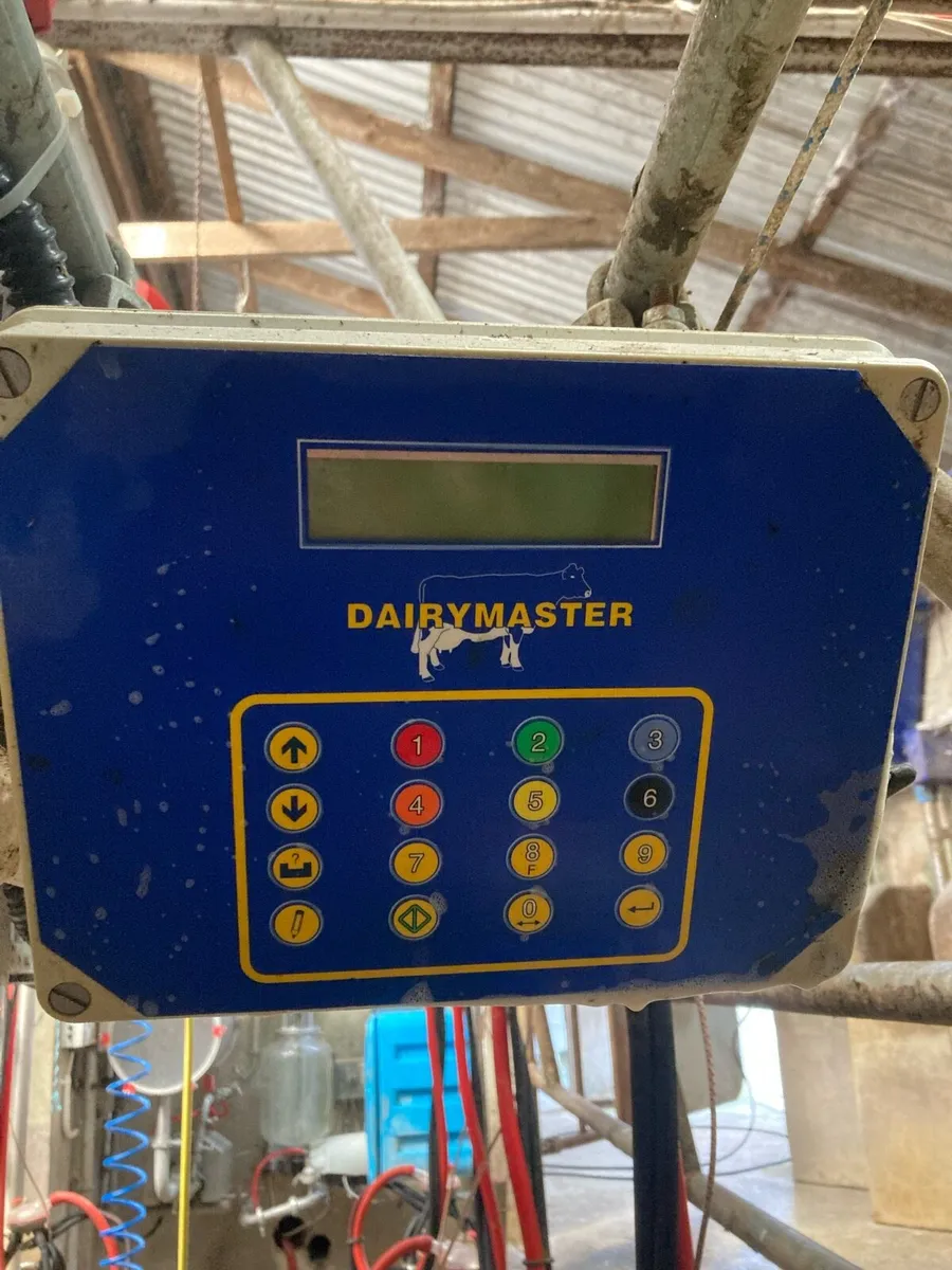 Dairy master parlour feeders - Image 2