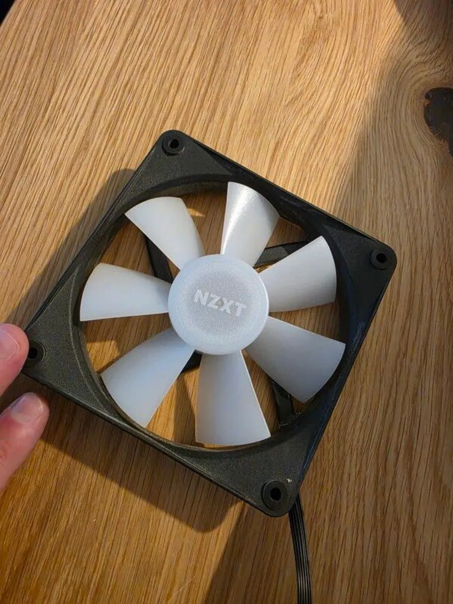 Nzxt Fans - 6x F120 Rgb Duo, 3x F120 Rgb, F360 Single Frame Rgb, 2x Fan Hubs. - Image 3