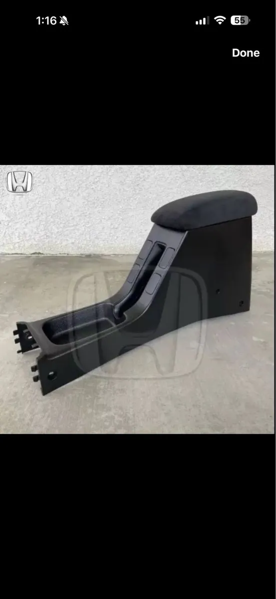 Civic armrest WANTED