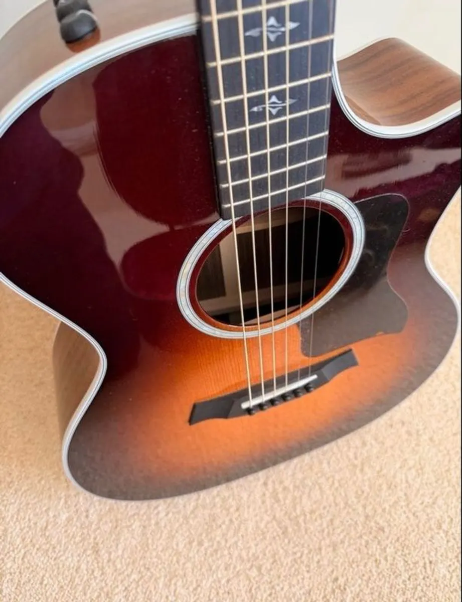 Taylor 414CE-R - Semi Acoustic - Image 3