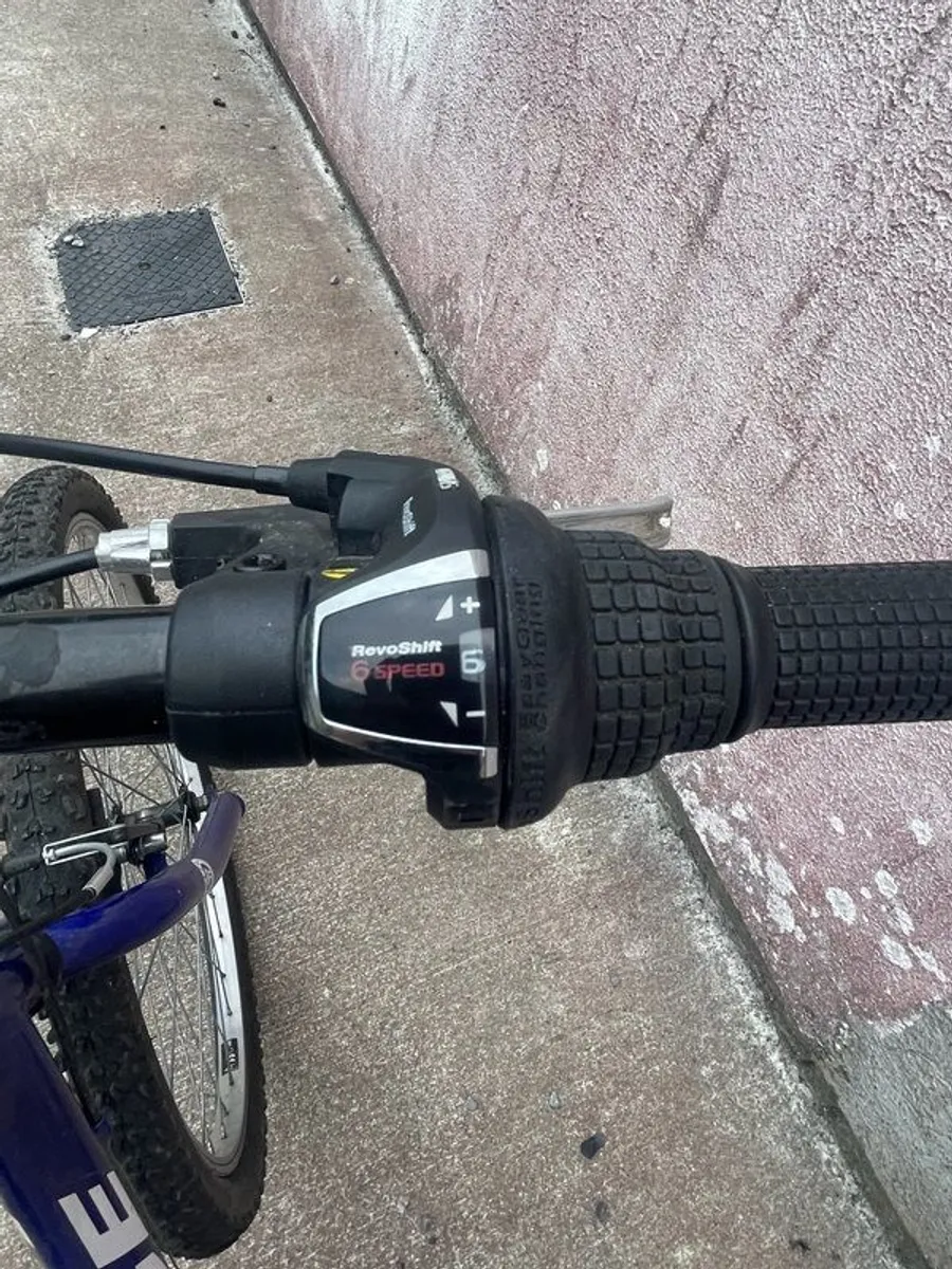kids bike - Image 3