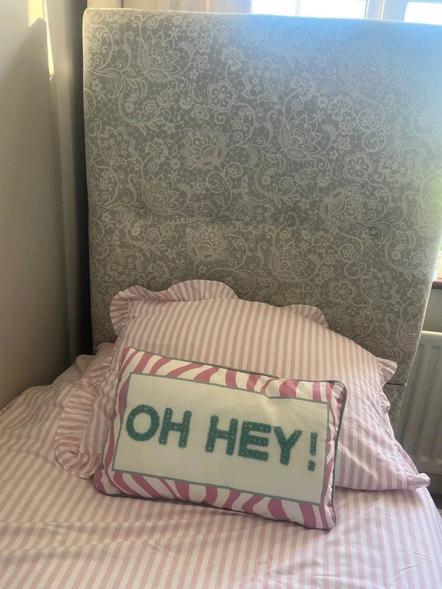 Headboard - Image 1