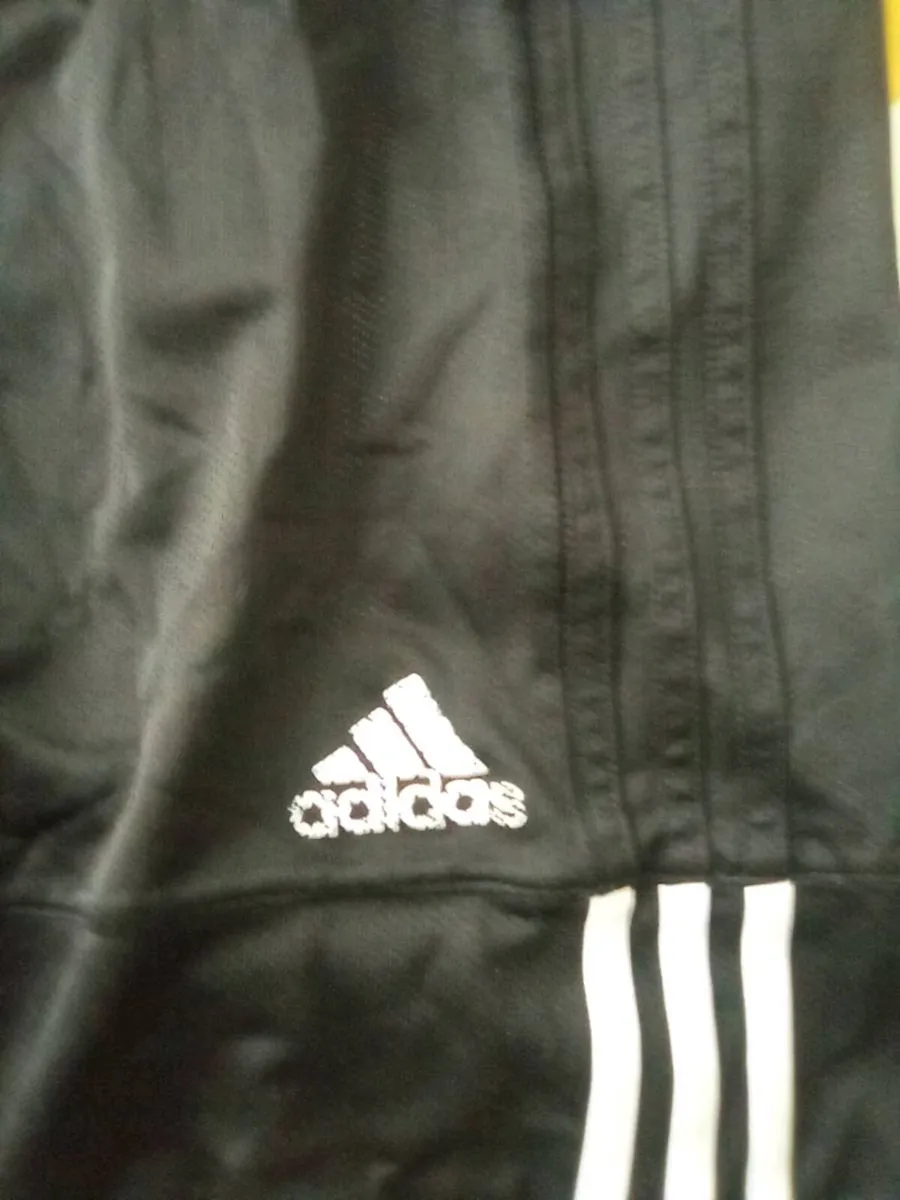 ADDIDAS. BLACK.  MEDIUM.  SHORTS - Image 2