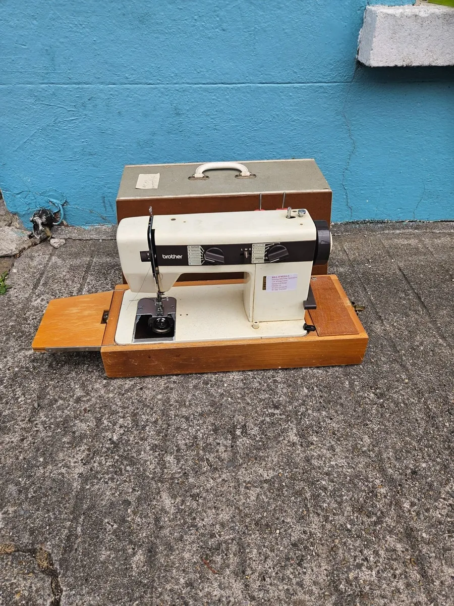 Vintage Retro Brother Sewing Machine - Image 2