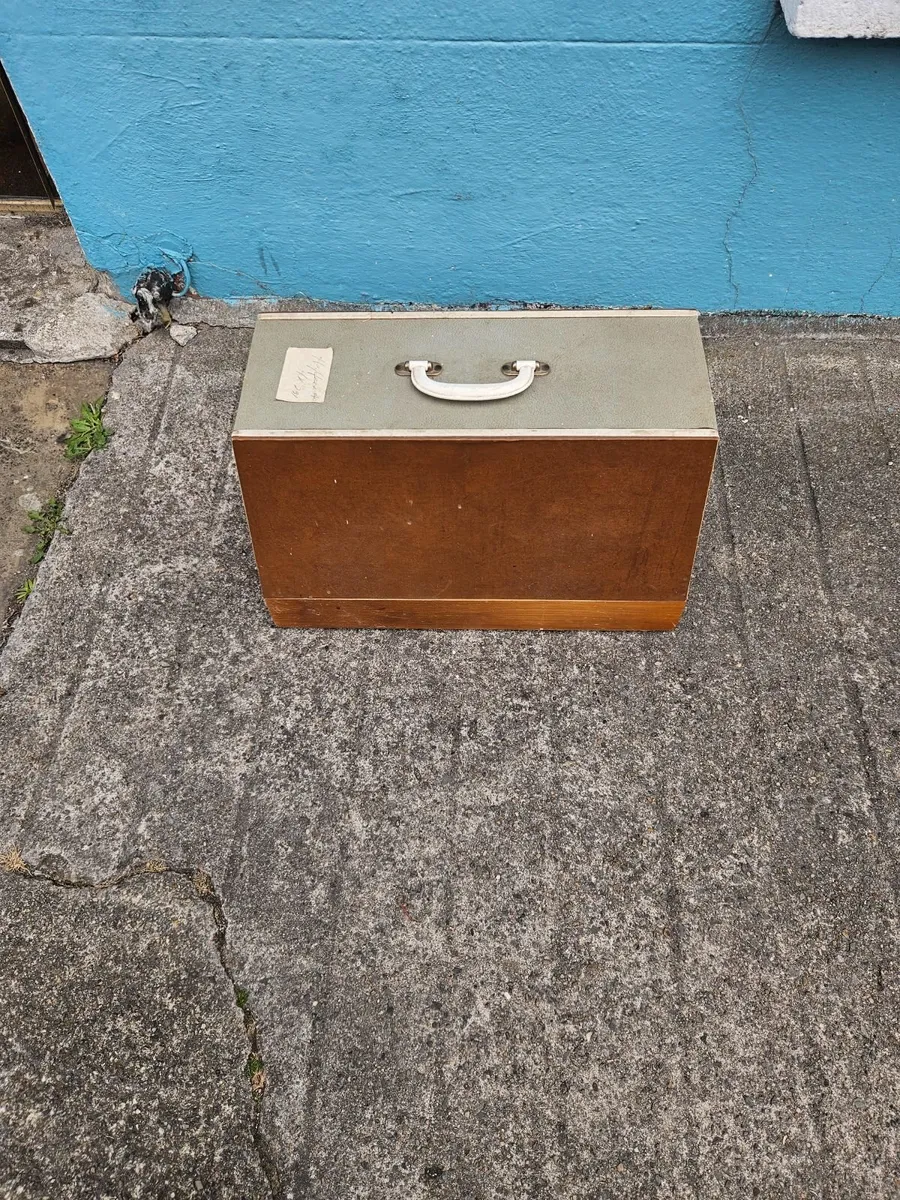 Vintage Retro Brother Sewing Machine - Image 3
