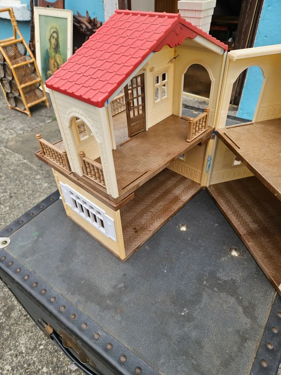 Sylvanian Famalies House - Image 2