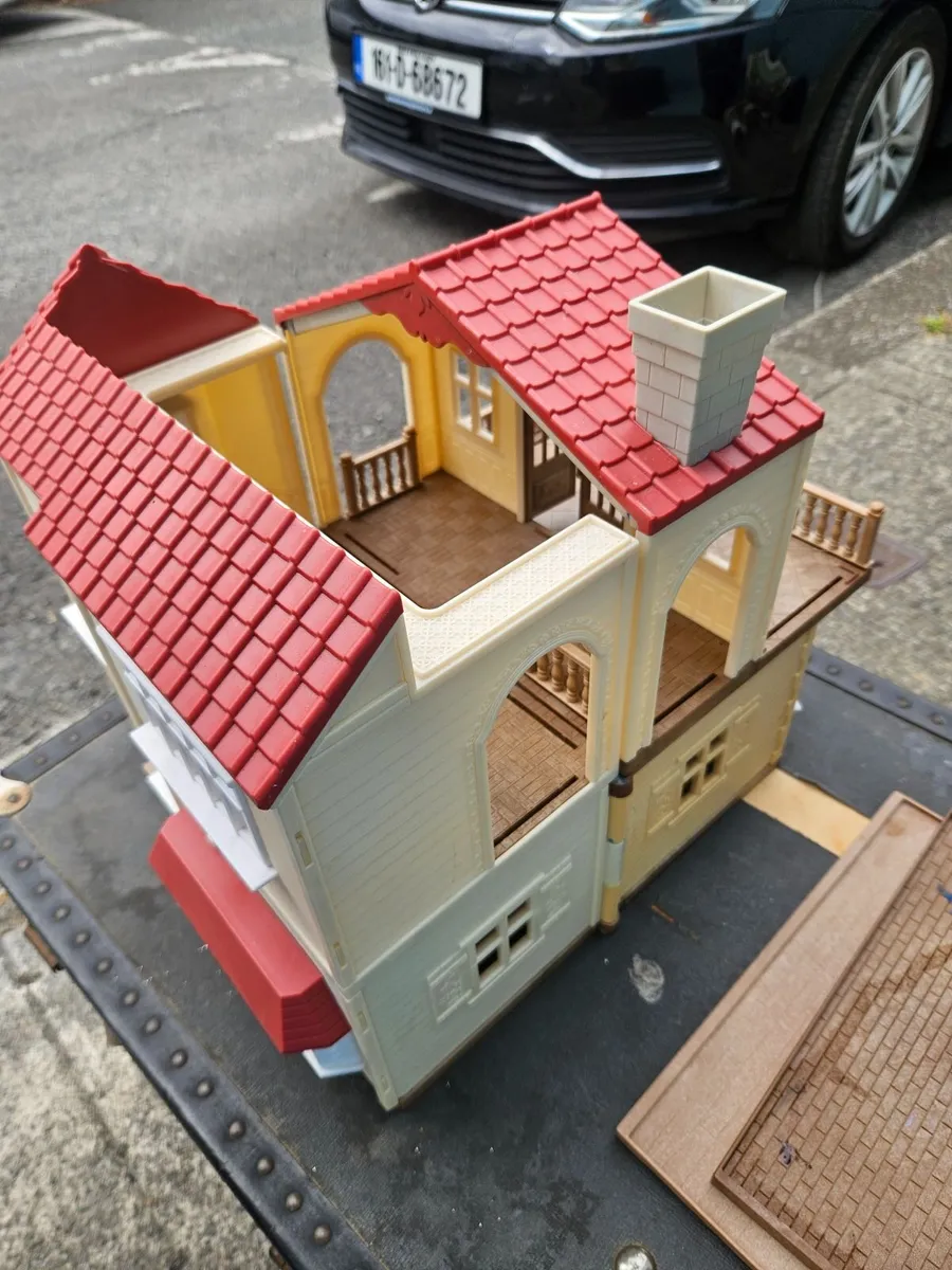 Sylvanian Famalies House - Image 3