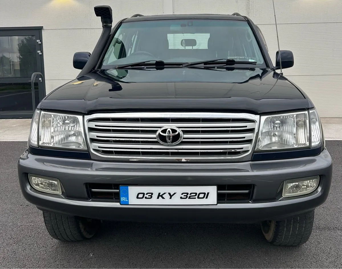 Toyota Amazon Crewcab - Image 3