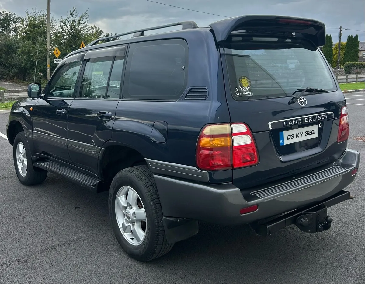 Toyota Amazon Crewcab - Image 4
