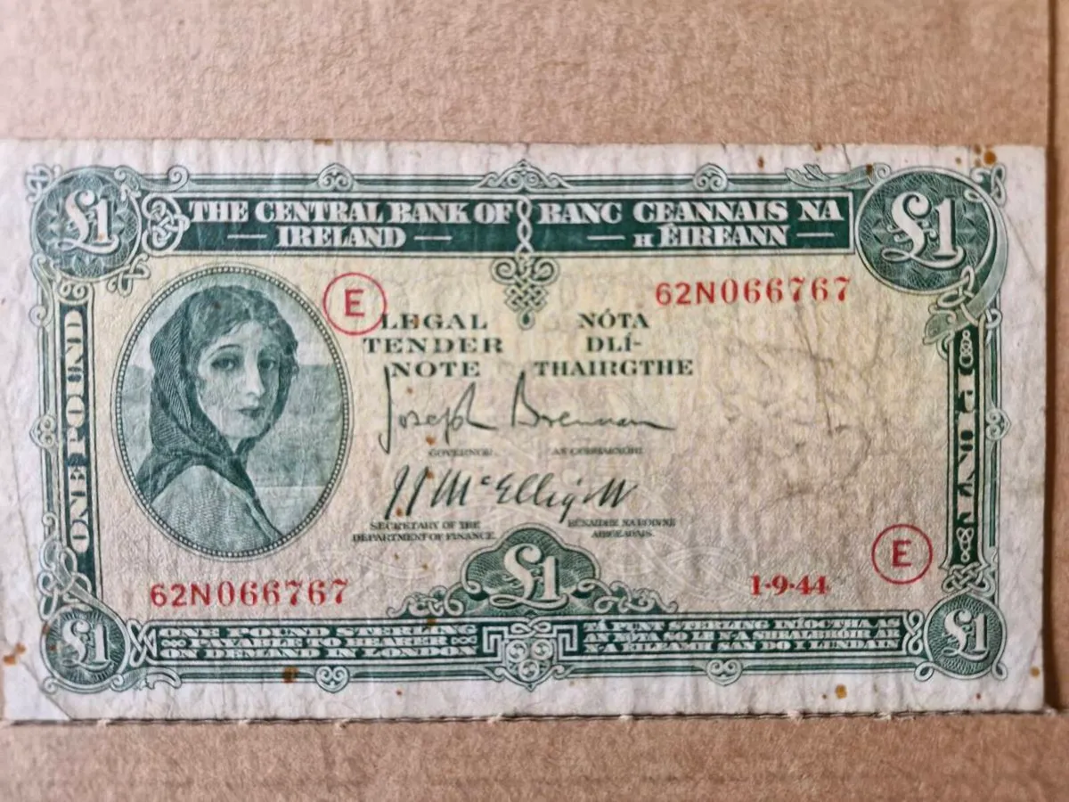 1 Pound Lady Lavery 1/9/44 E (WARCODE) IRISH NOTE - Image 1