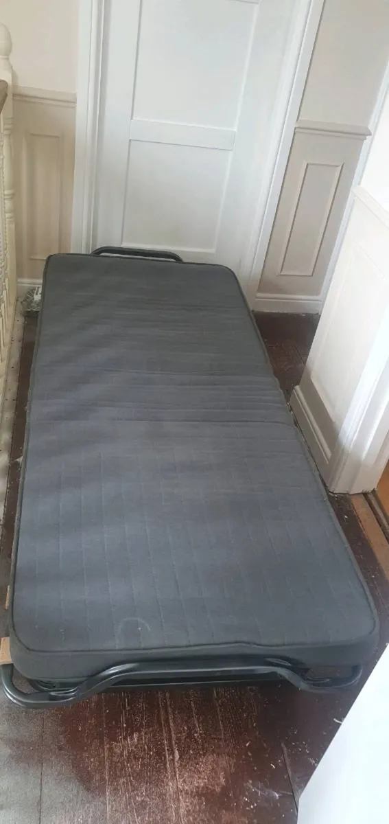 Fold up bed with mattress - Image 1