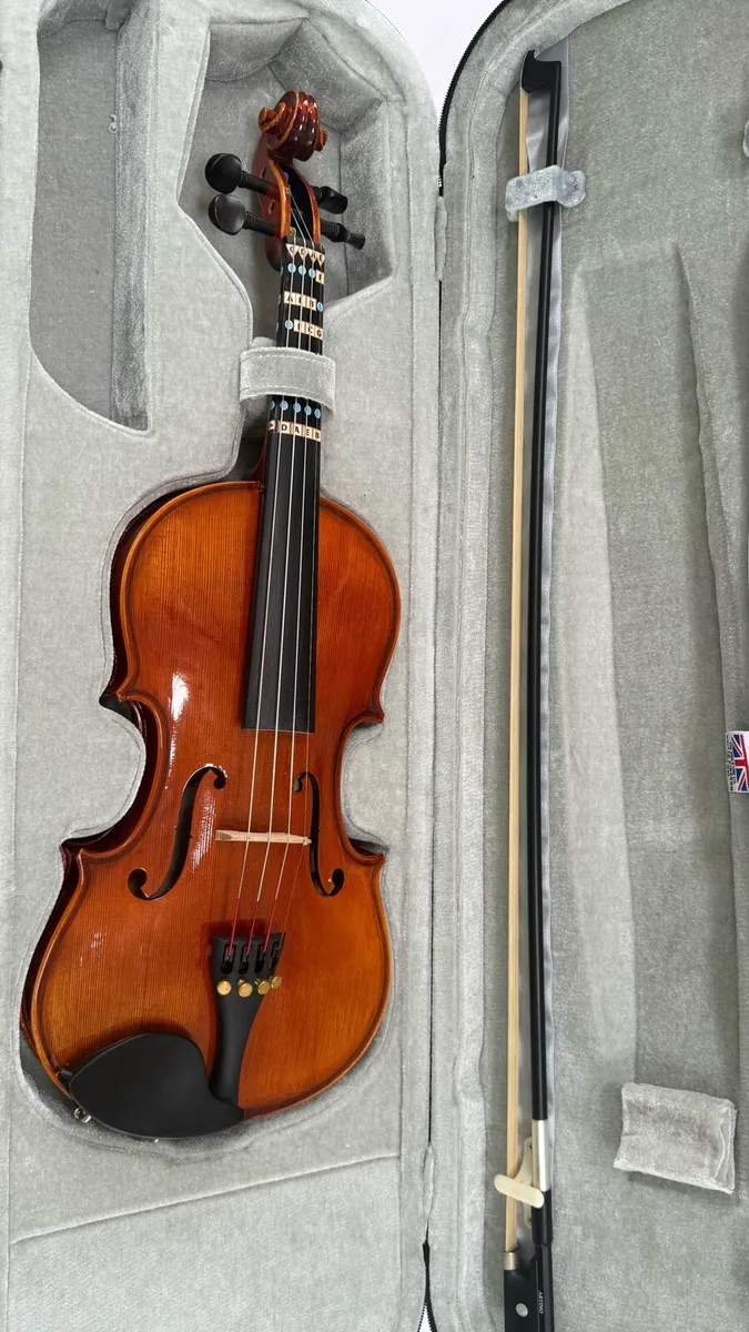 As New Violin / fiddle, 3/4 size - Image 4