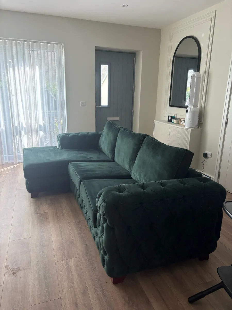 Sofa - Image 4