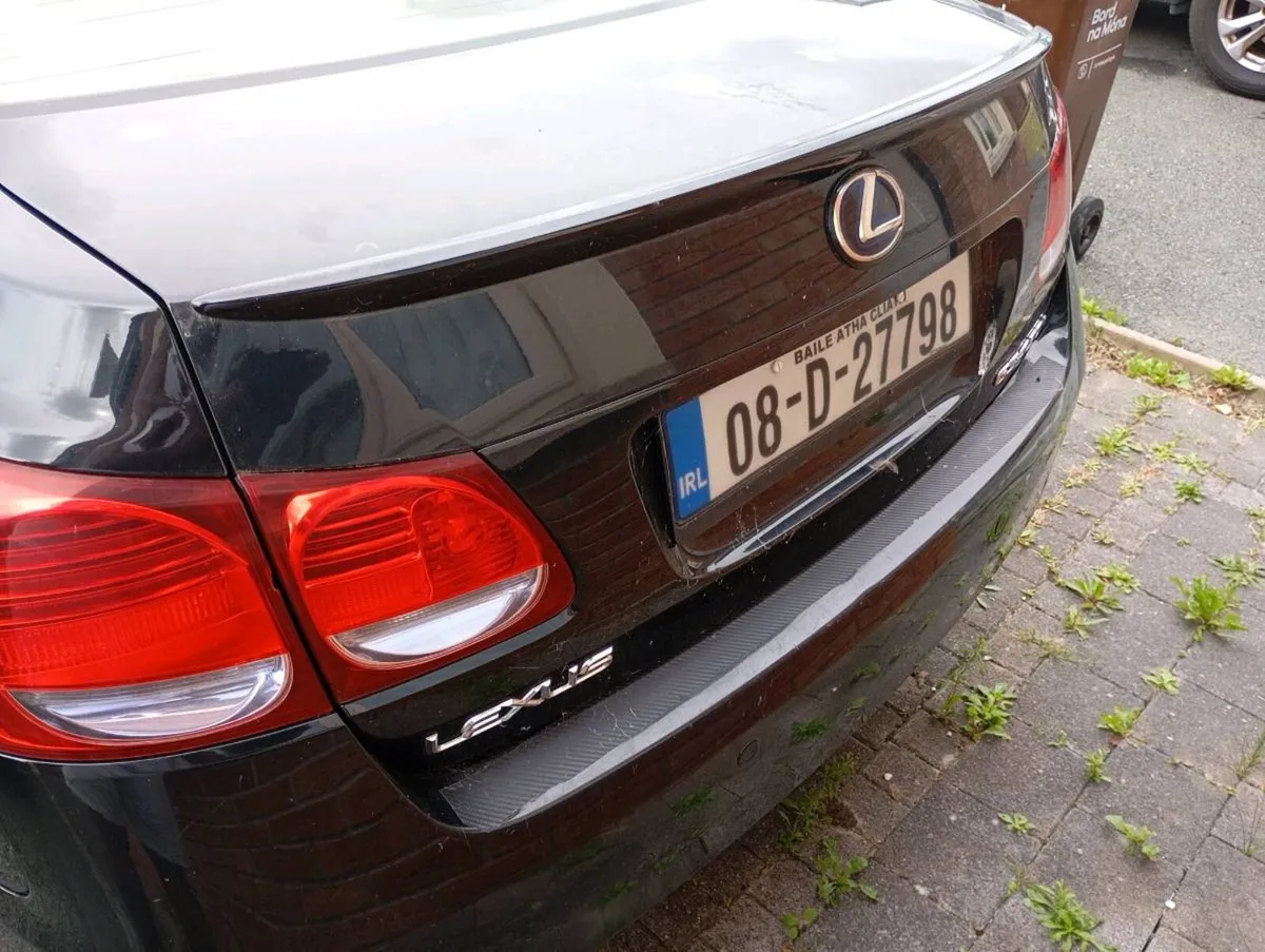 Car - Image 4