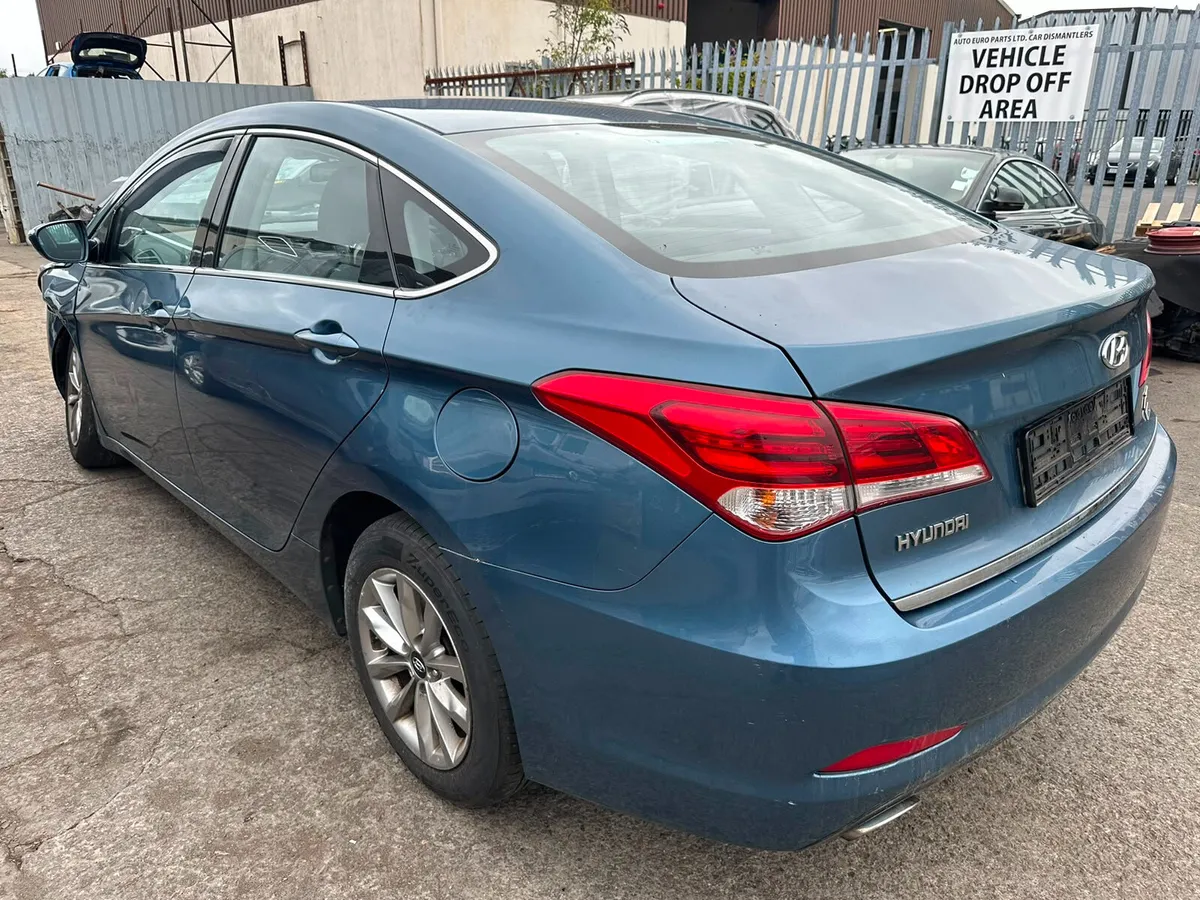 16 HYUNDAI I40  1.7 CRDI (D4FD) FOR BREAKING - Image 3