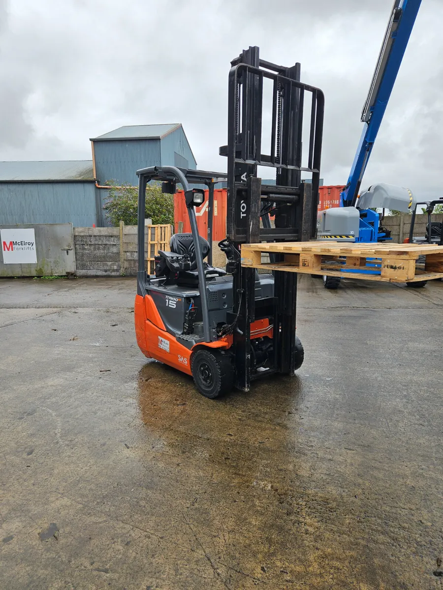 Electric  Forklift - Image 2