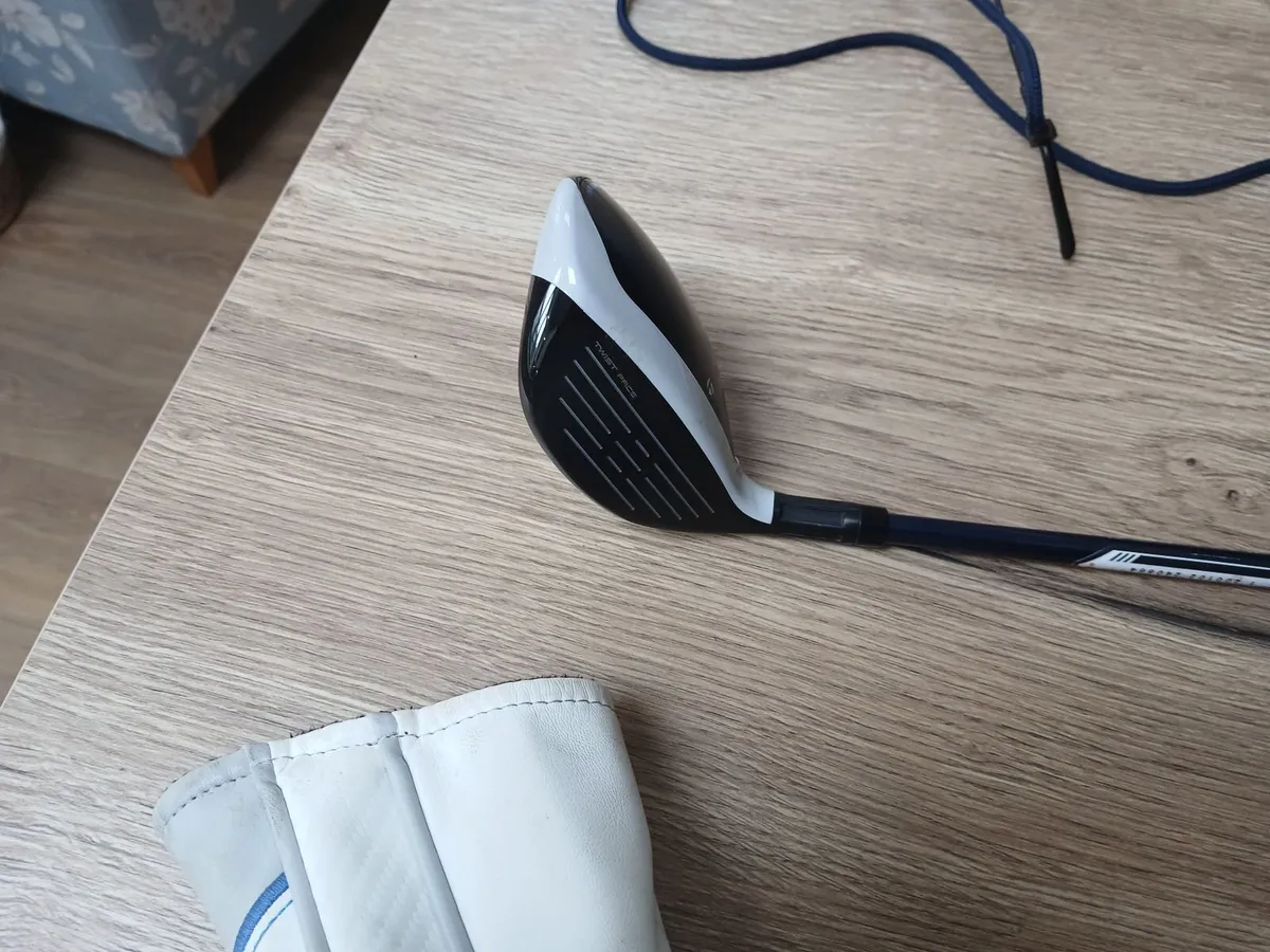 Taylormade Sim 2 max 5wood - Image 3