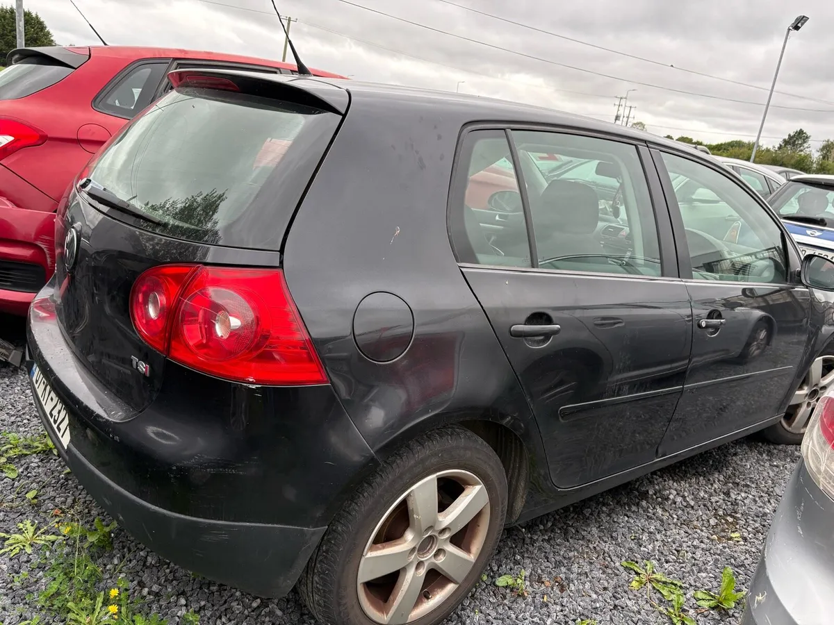 VW Golf /2007 / 1.6 Petrol Turbo - Image 2