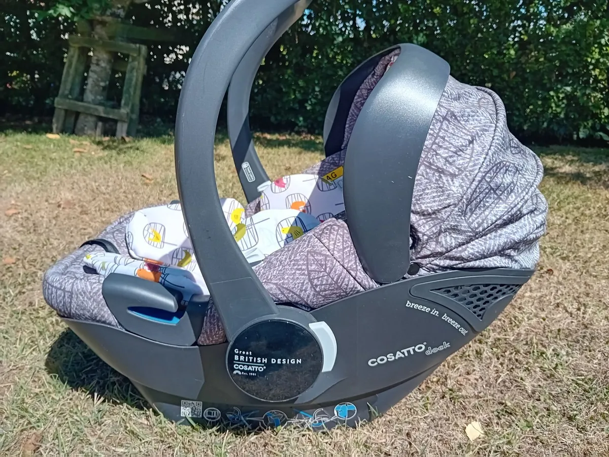 Cossetto baby travel system - Image 2
