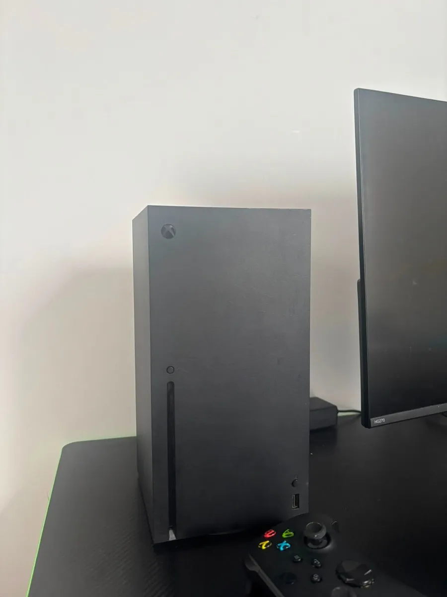 X box series x 1tb standard edition - Image 4