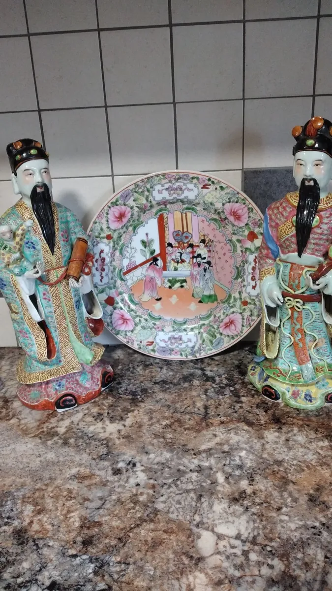 Chinese Status - Image 1