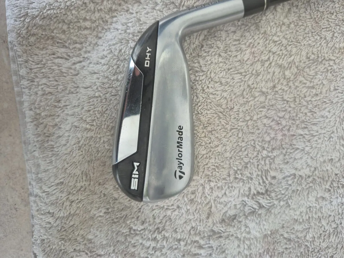 Golf equipment - Image 1