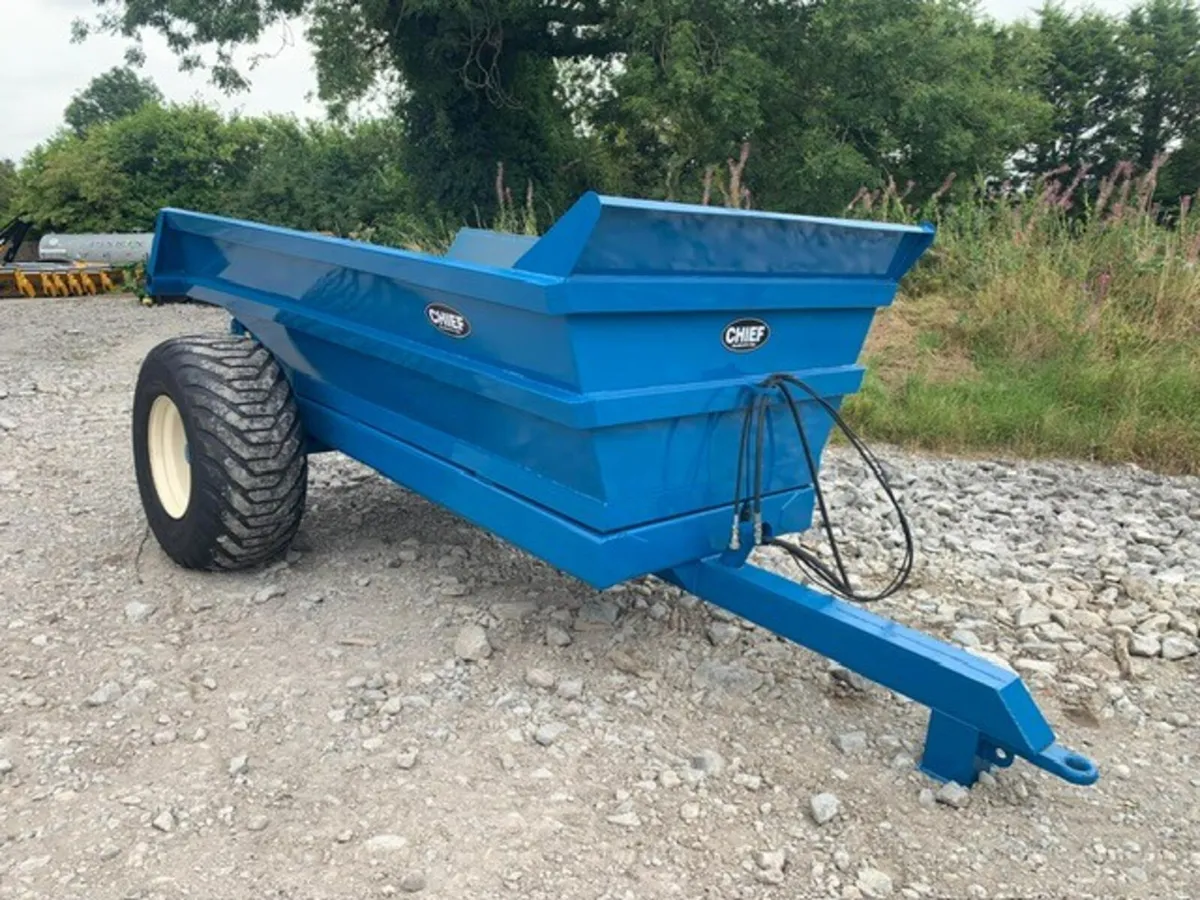 CHIEF 8T DUMP TRAILER - Image 1