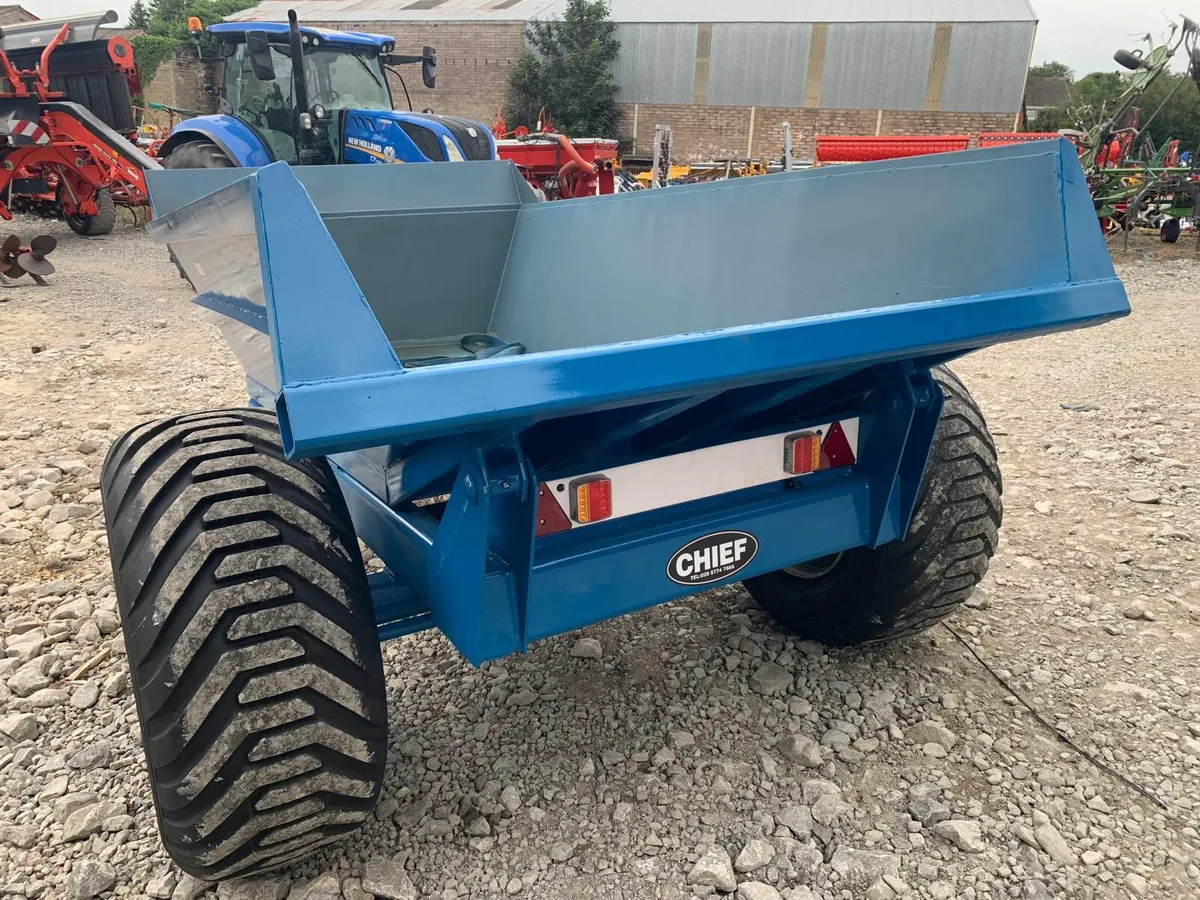 CHIEF 8T DUMP TRAILER - Image 3