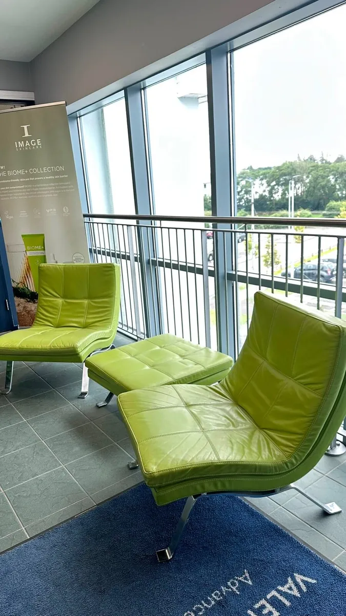 4 chairs, 3 matching footstools, 2 Loungers. - Image 2
