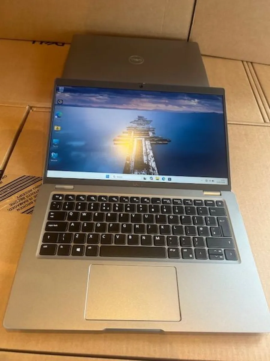 Dell Lat 5420 14" i5/11th Gen/16GB Ram/256GB SSD - Image 3