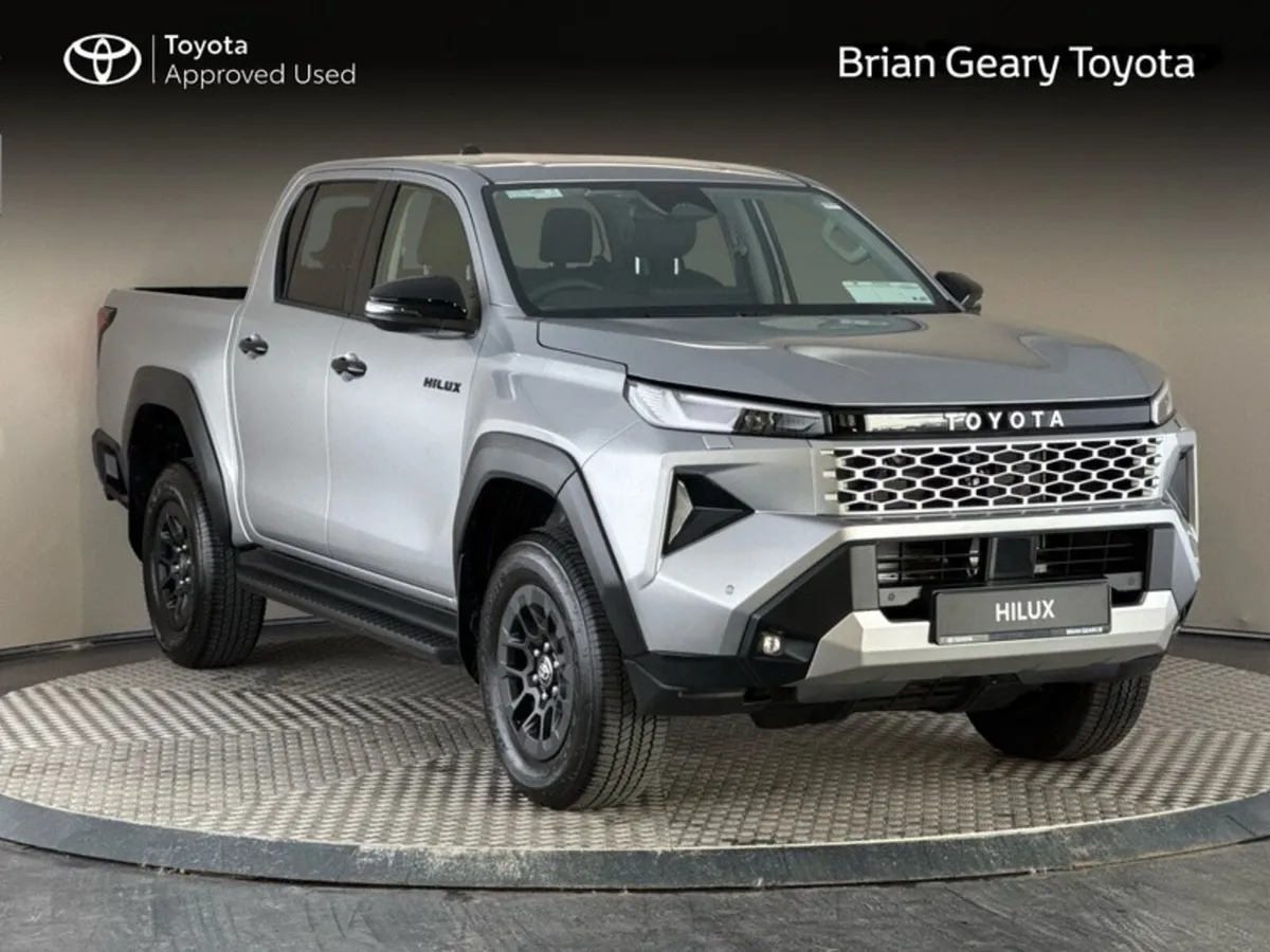 Toyota Hilux New Model SR5 - Image 1