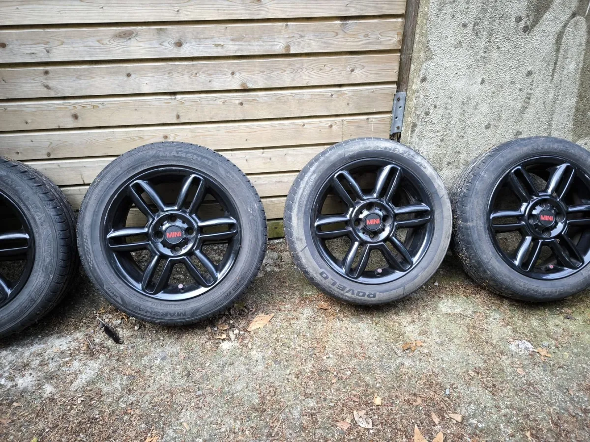 Original Mini 4 Stud Alloy wheels - Image 2