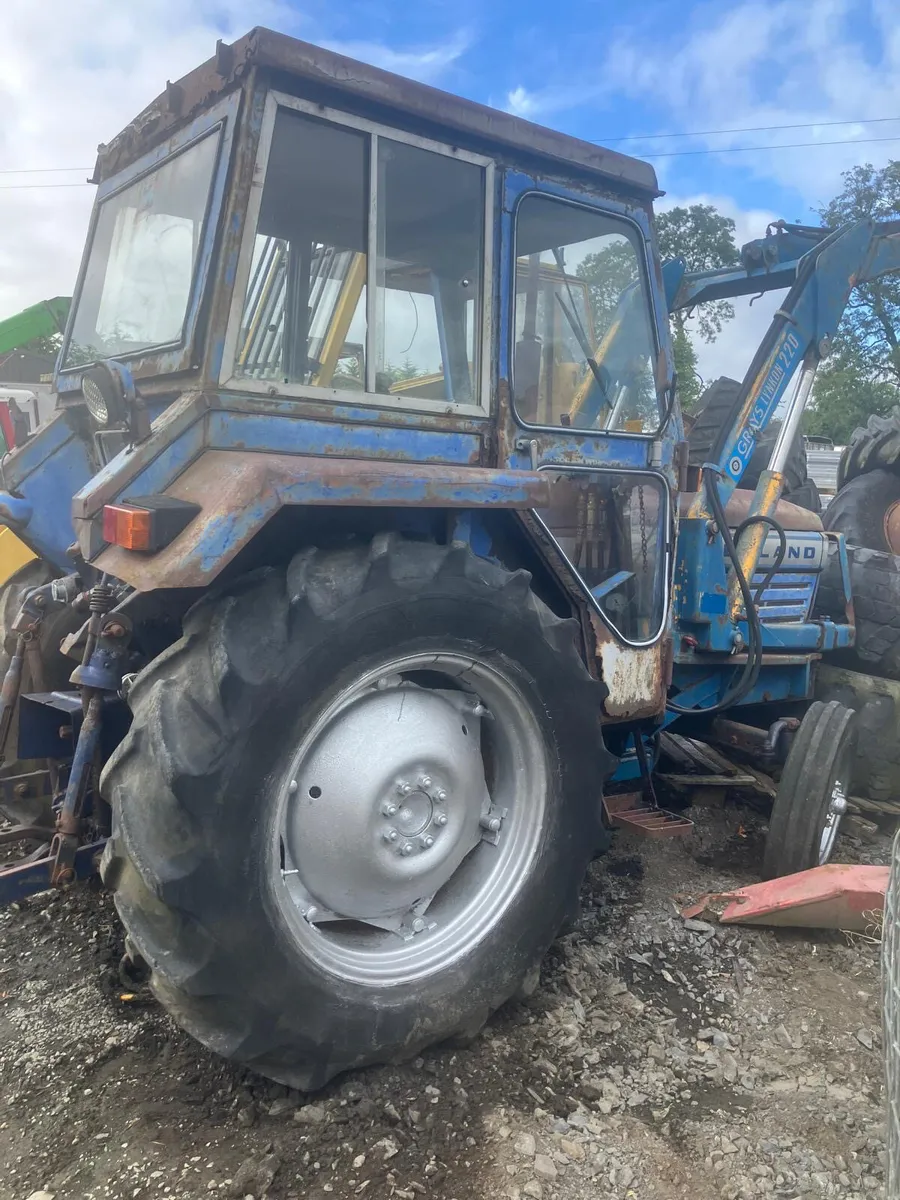 Leyland 245 loader tractor - Image 1