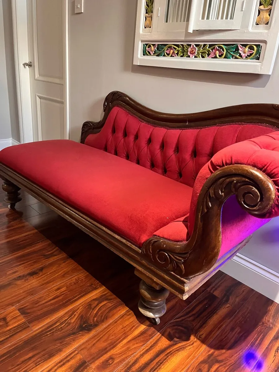 Antique Chaise Lounge - Image 4