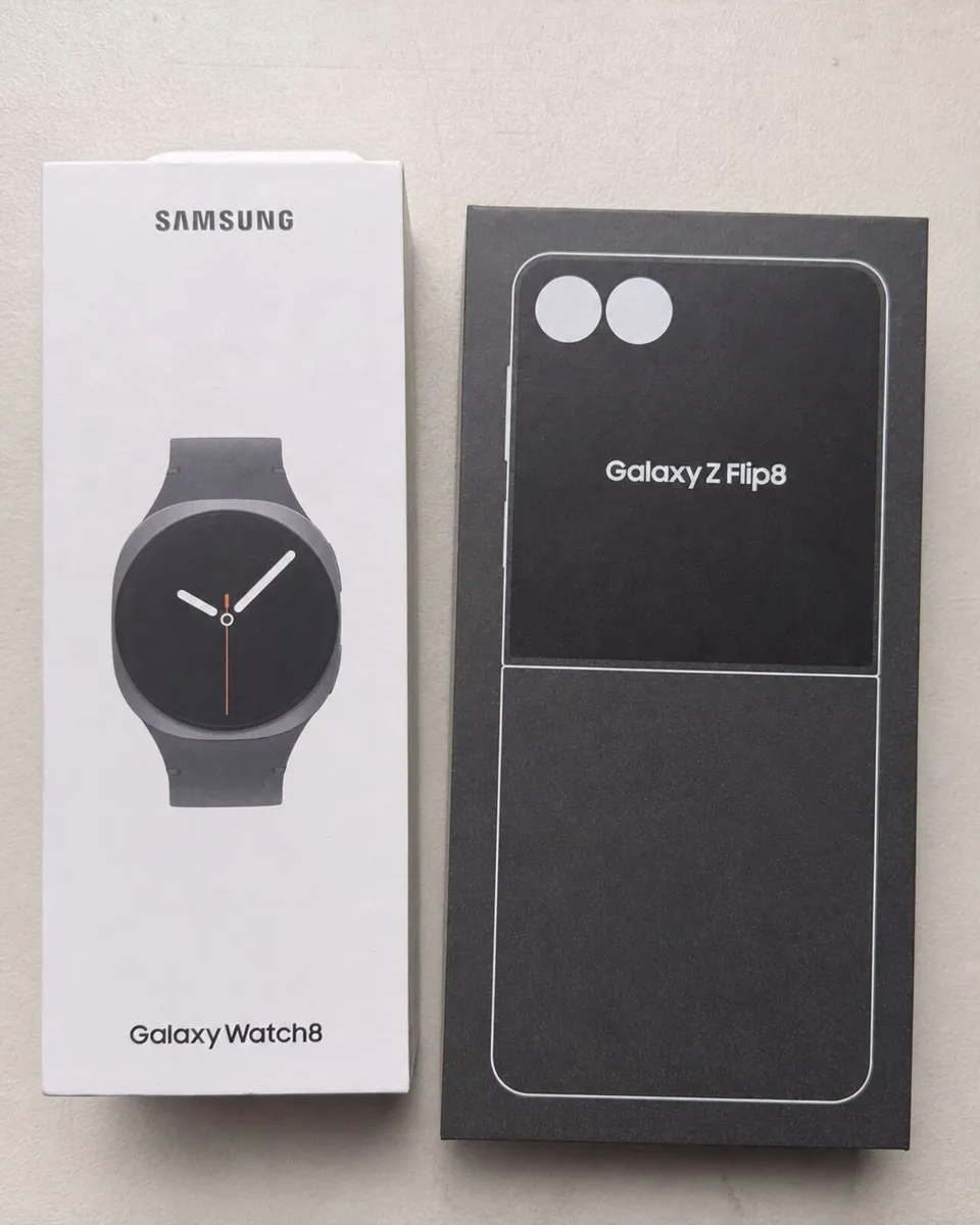 Samsung Galaxy Watch8 40mm Graphite - Brand New - Image 2