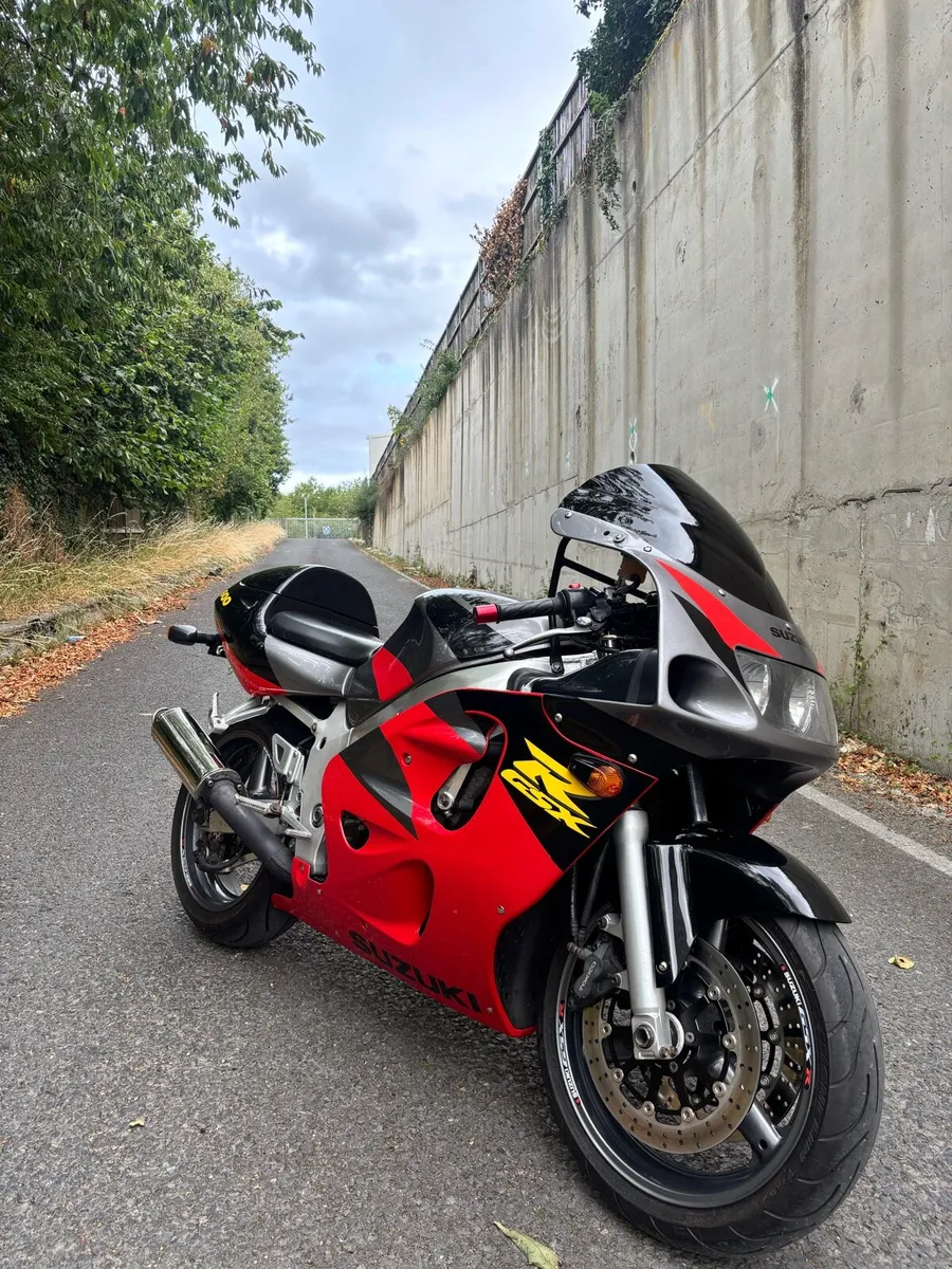 Suzuki gsxr SRAD 600 - Image 4