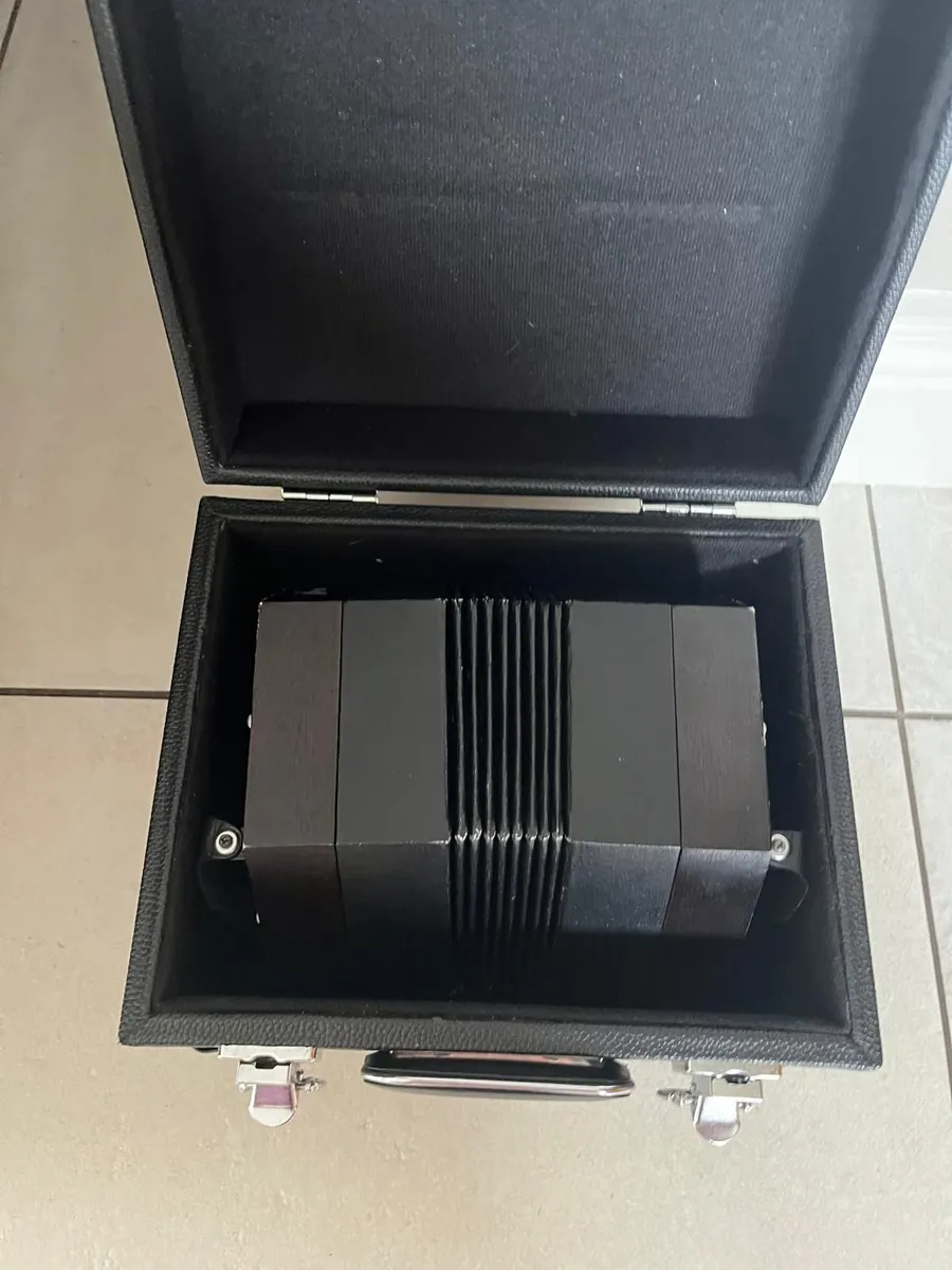 Concertina - Image 4